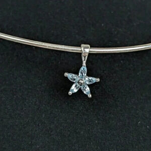 925 Topaz Flower Pendant